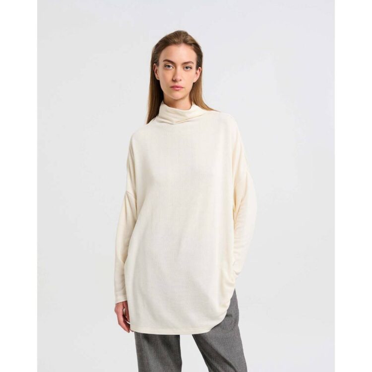 oversized-turtleneck-1